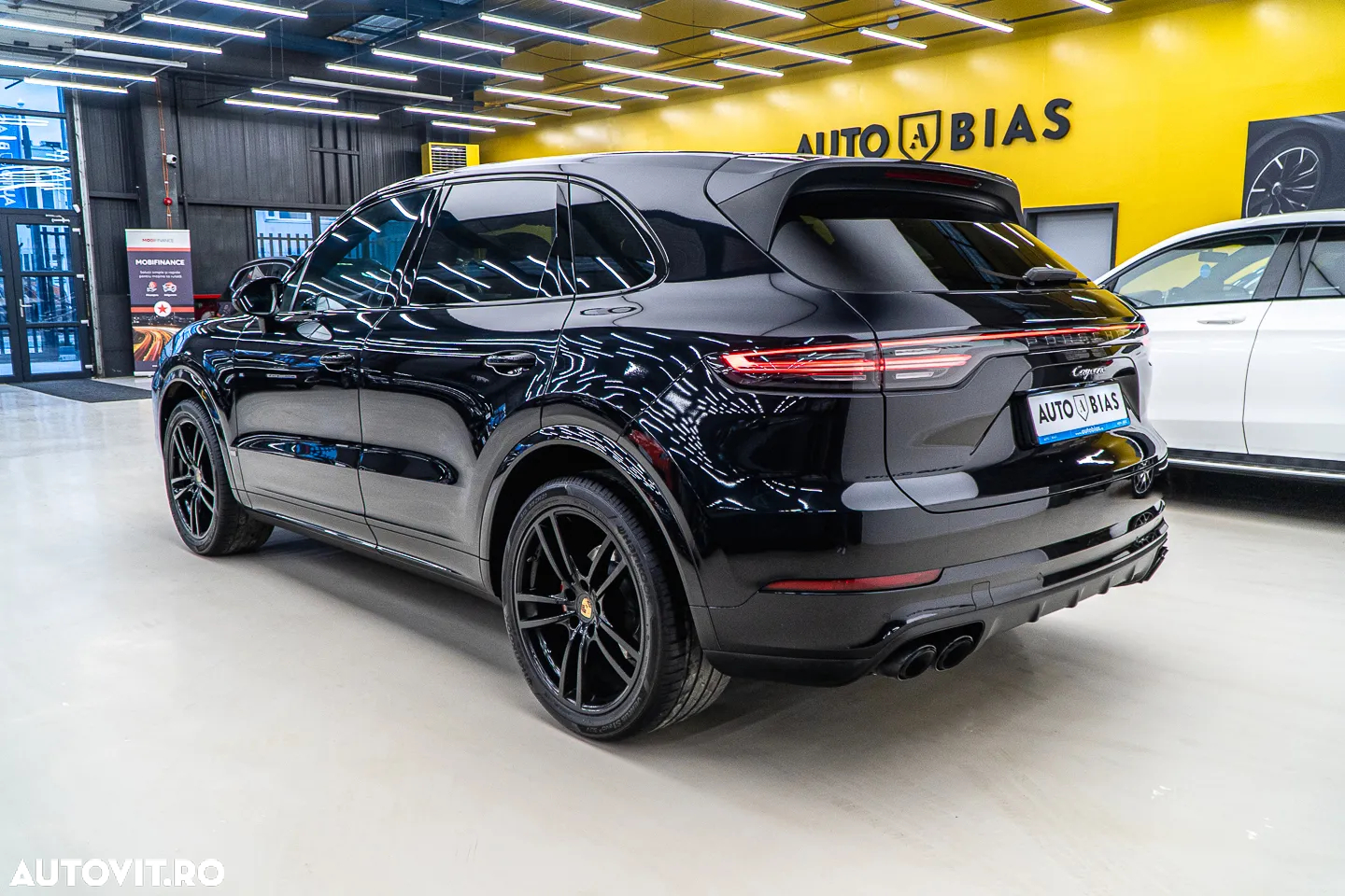 Porsche Cayenne Tiptronic S - 6