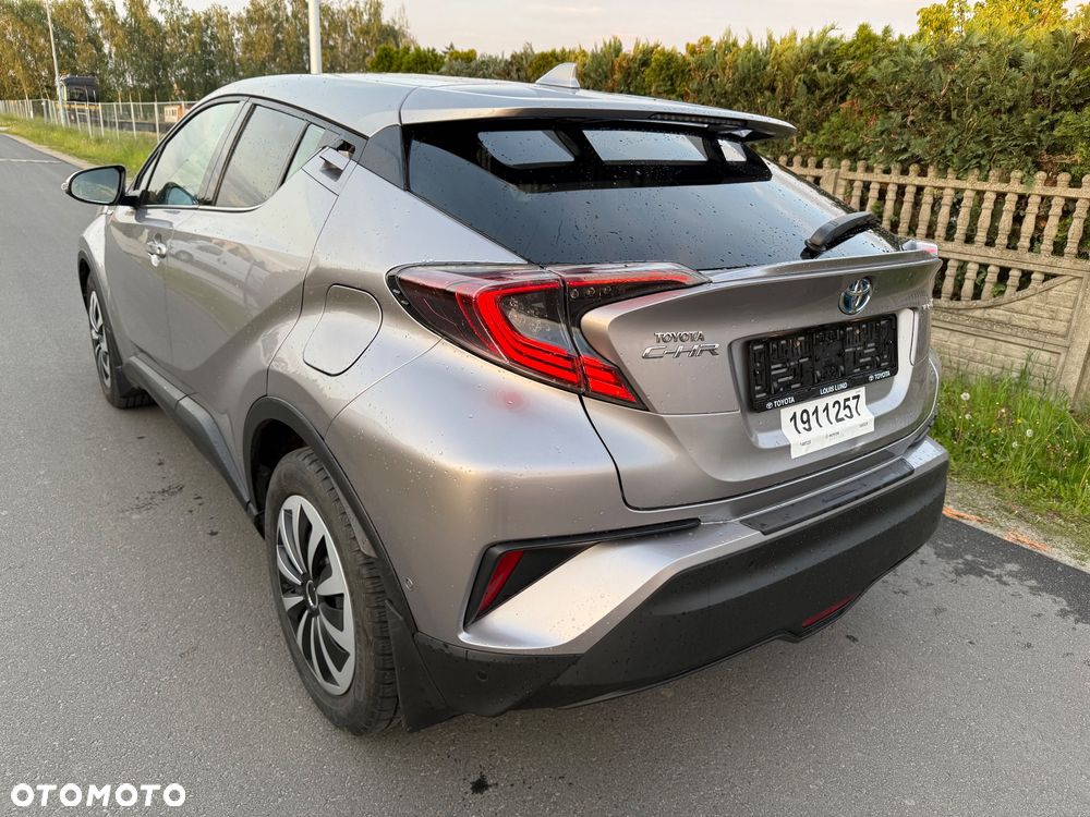 Toyota C-HR - 7