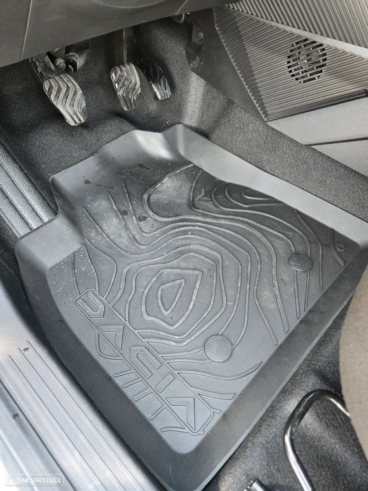 Dacia Duster 1.0 TCe ECO-G Expression Bi-Fuel - 29