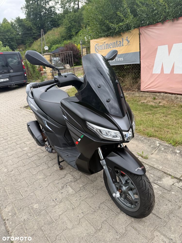 Aprilia SR - 2