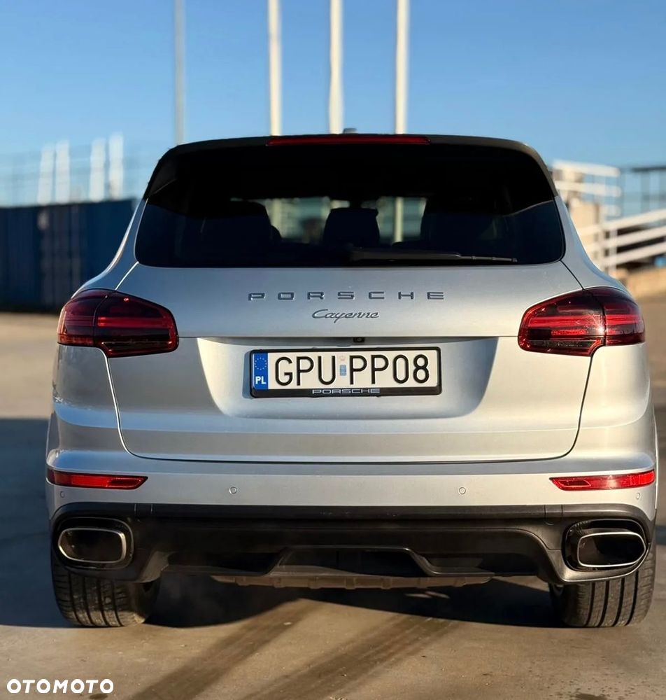 Porsche Cayenne Platinum Edition - 6