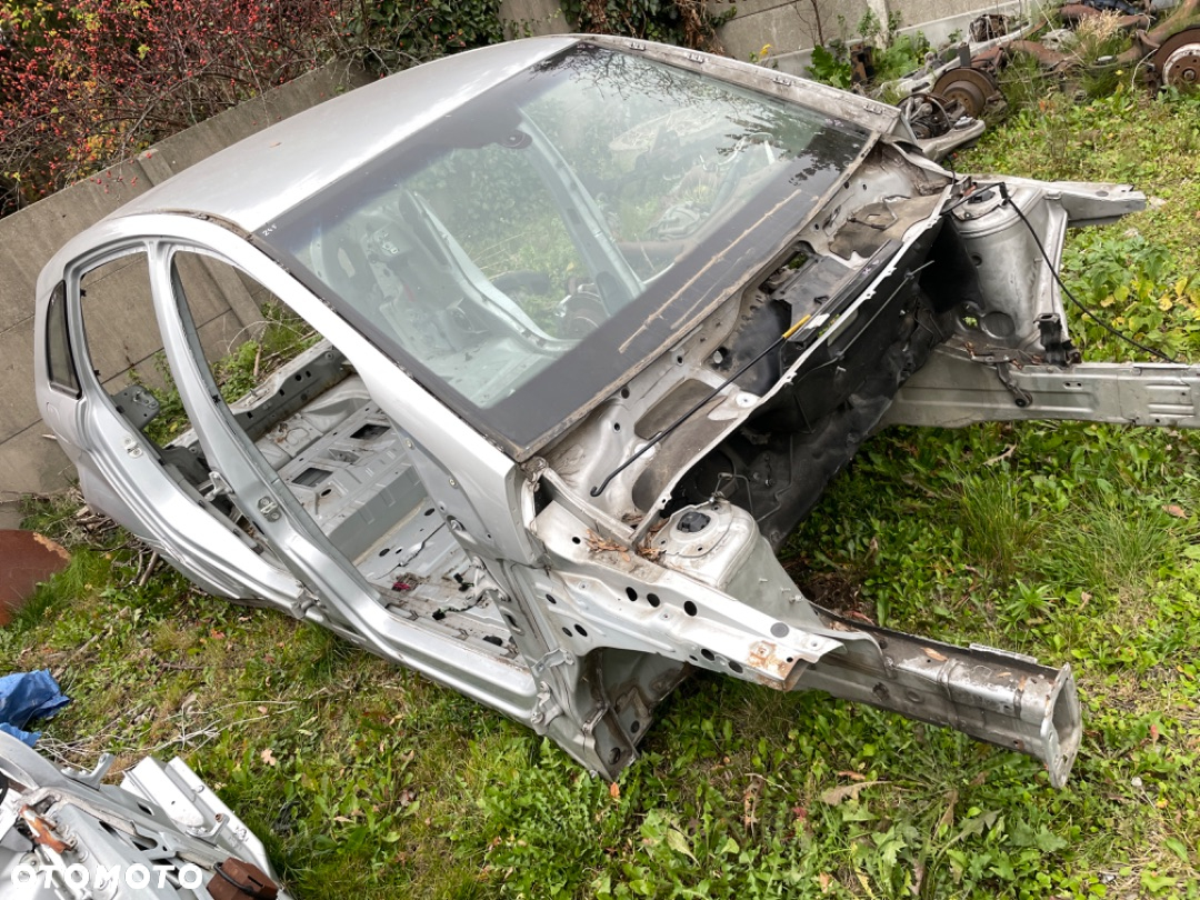 Mercedes B 245 błotnik tylny pas tył dupa wanna ćwiartka prog słupek - 4