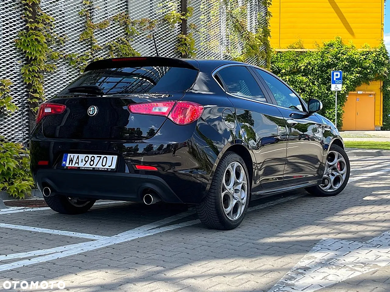Alfa Romeo Giulietta 1750 TBi Quadrifoglio Verde - 4