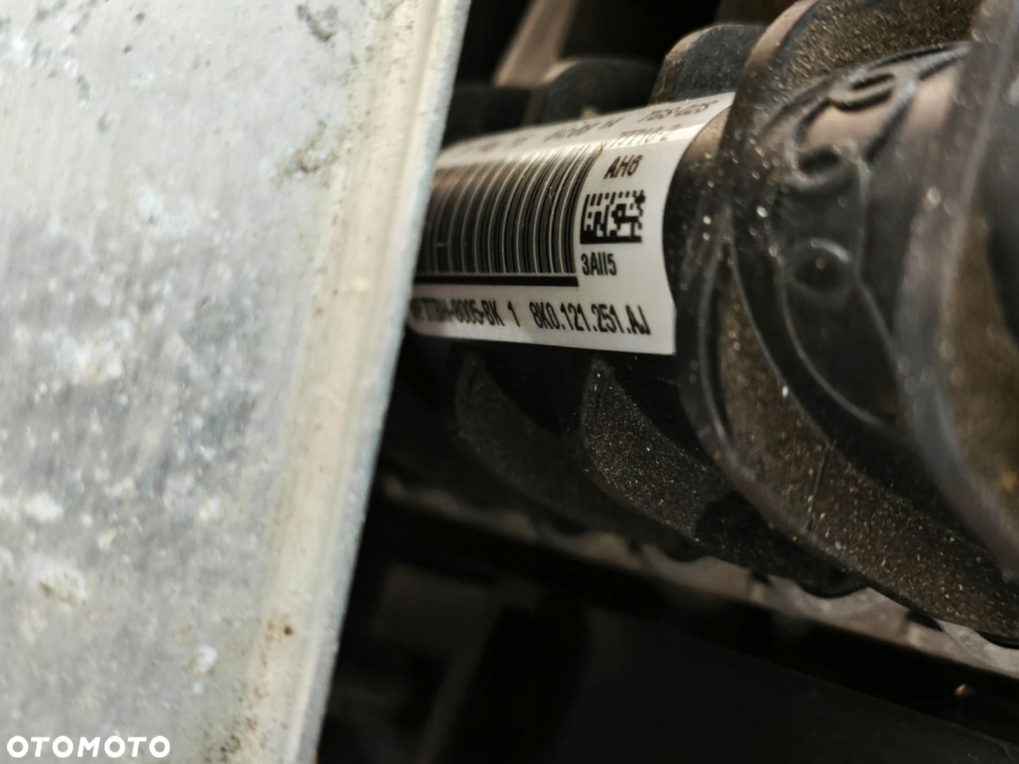PAS PRZEDNI BELKA CHŁODNICE AUDI A5 8T 2.0 TDI 190 KM LIFT 8K0805594N 14km - 10