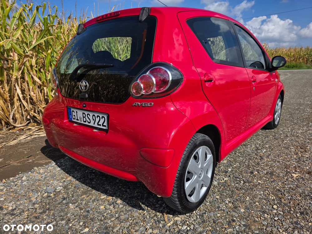 Toyota Aygo - 12