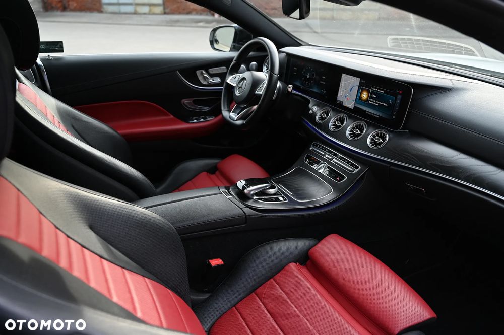 Mercedes-Benz Klasa E 200 9G-TRONIC - 16