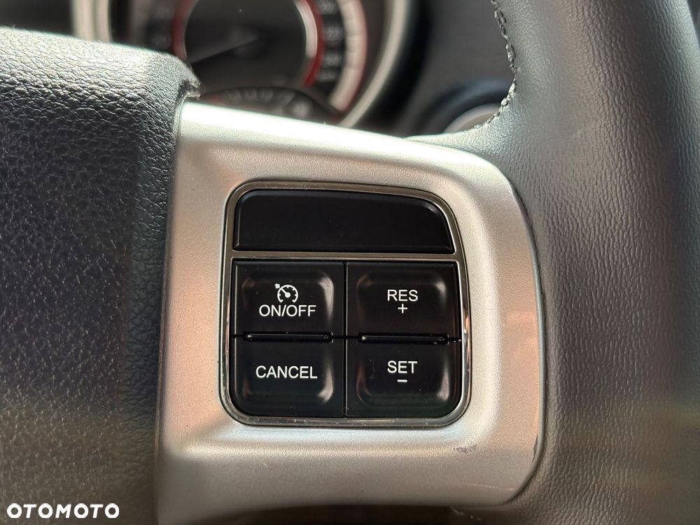 Fiat Freemont 2.0 Multijet Lounge - 13