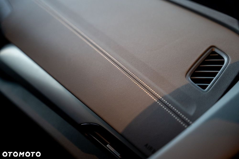 Volkswagen ID.4 - 18