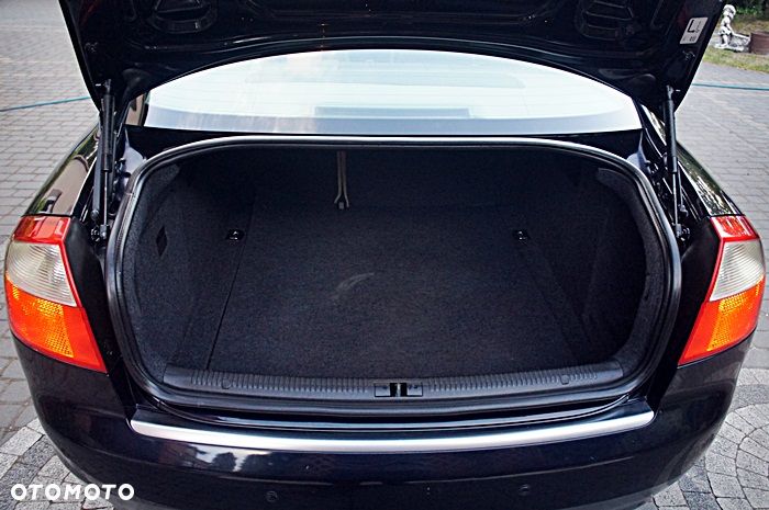 Audi A4 Limousine - 24