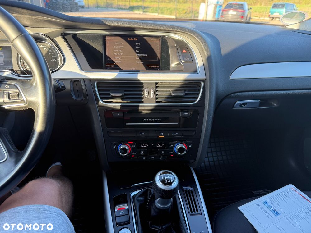 Audi A4 Avant 2.0 TDI DPF clean diesel S line Sportpaket - 36