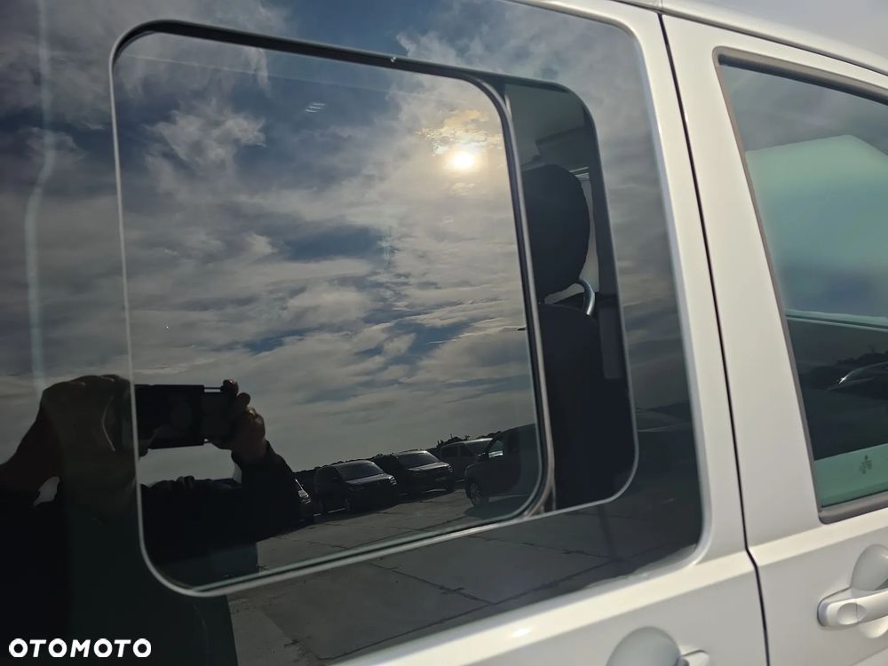 Volkswagen Transporter - 30