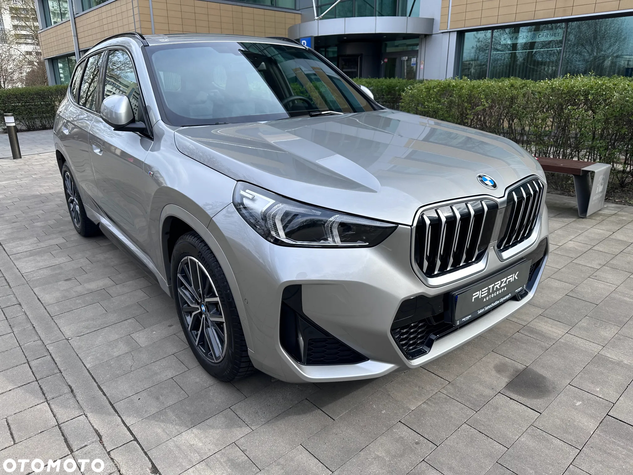 BMW X1 sDrive20i mHEV - 3