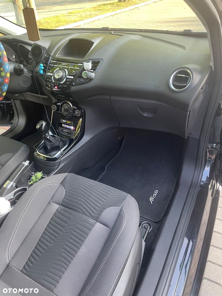 Ford Fiesta 1.25 Titanium - 10