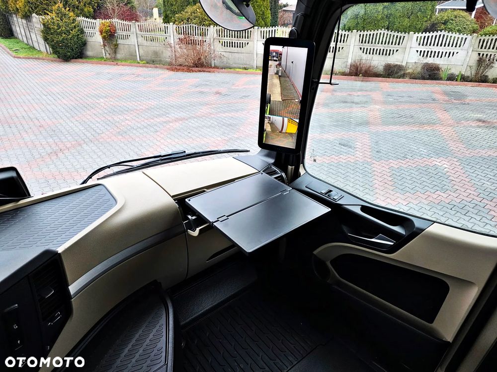 Mercedes-Benz ACTROS MP5 1853 / Salonka / Aktywny asystent kierowania / Klima postojowa - 13