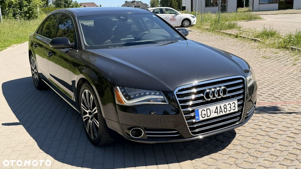 Audi A8 - 1