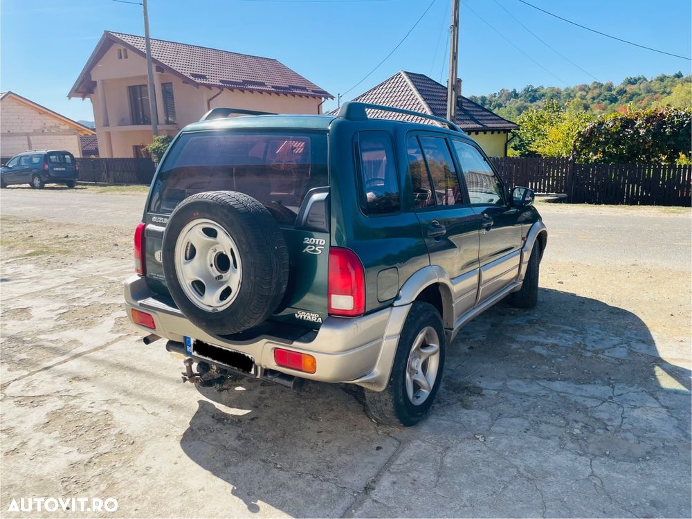 Suzuki Grand Vitara - 2