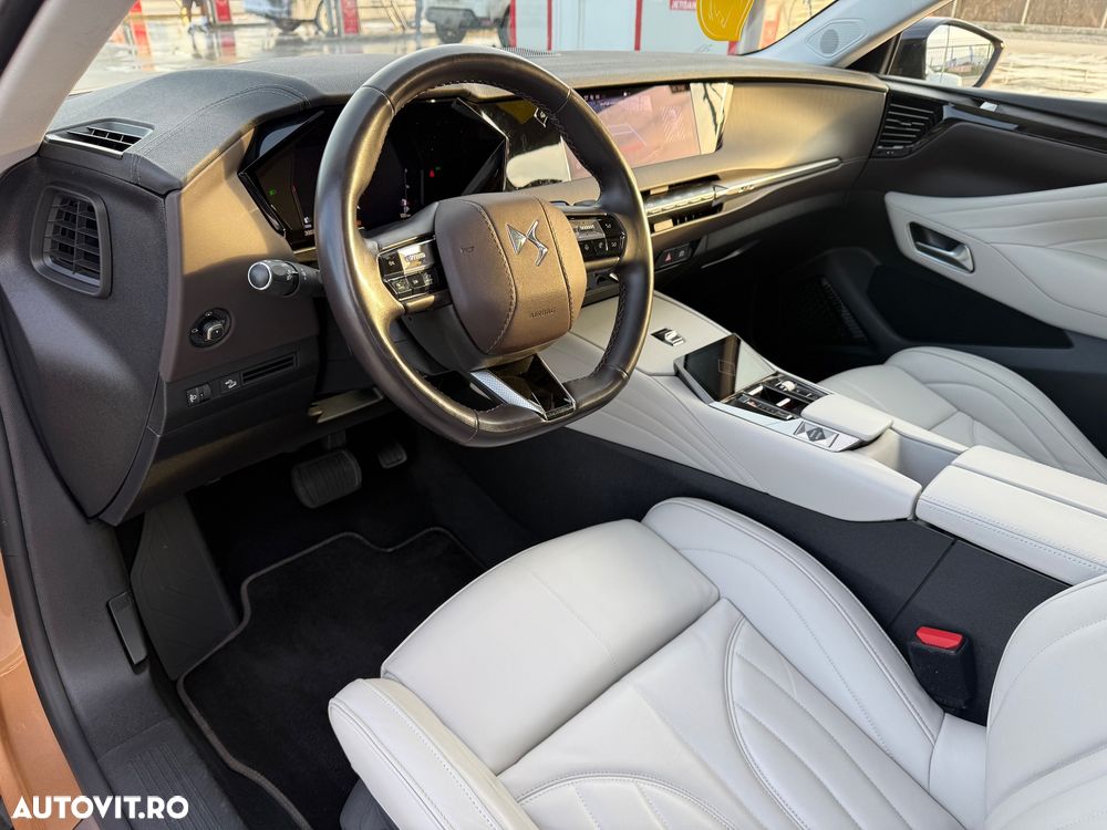 DS Automobiles DS 4 1.2 PureTech 130 S&S EAT8 PERFORMANCE LINE - 32