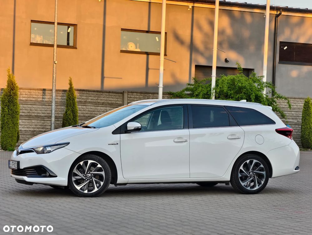 Toyota Auris 1.8 VVT-i Automatik Edition S+ - 30
