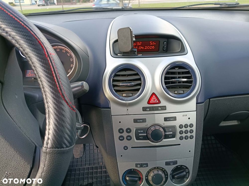 Opel Corsa 1.2 16V Enjoy - 10