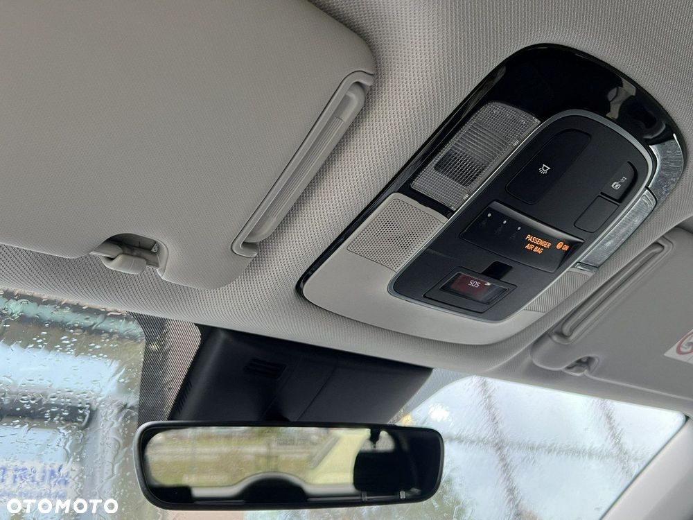Hyundai Tucson 1.6 T-GDi HEV Executive 2WD - 31