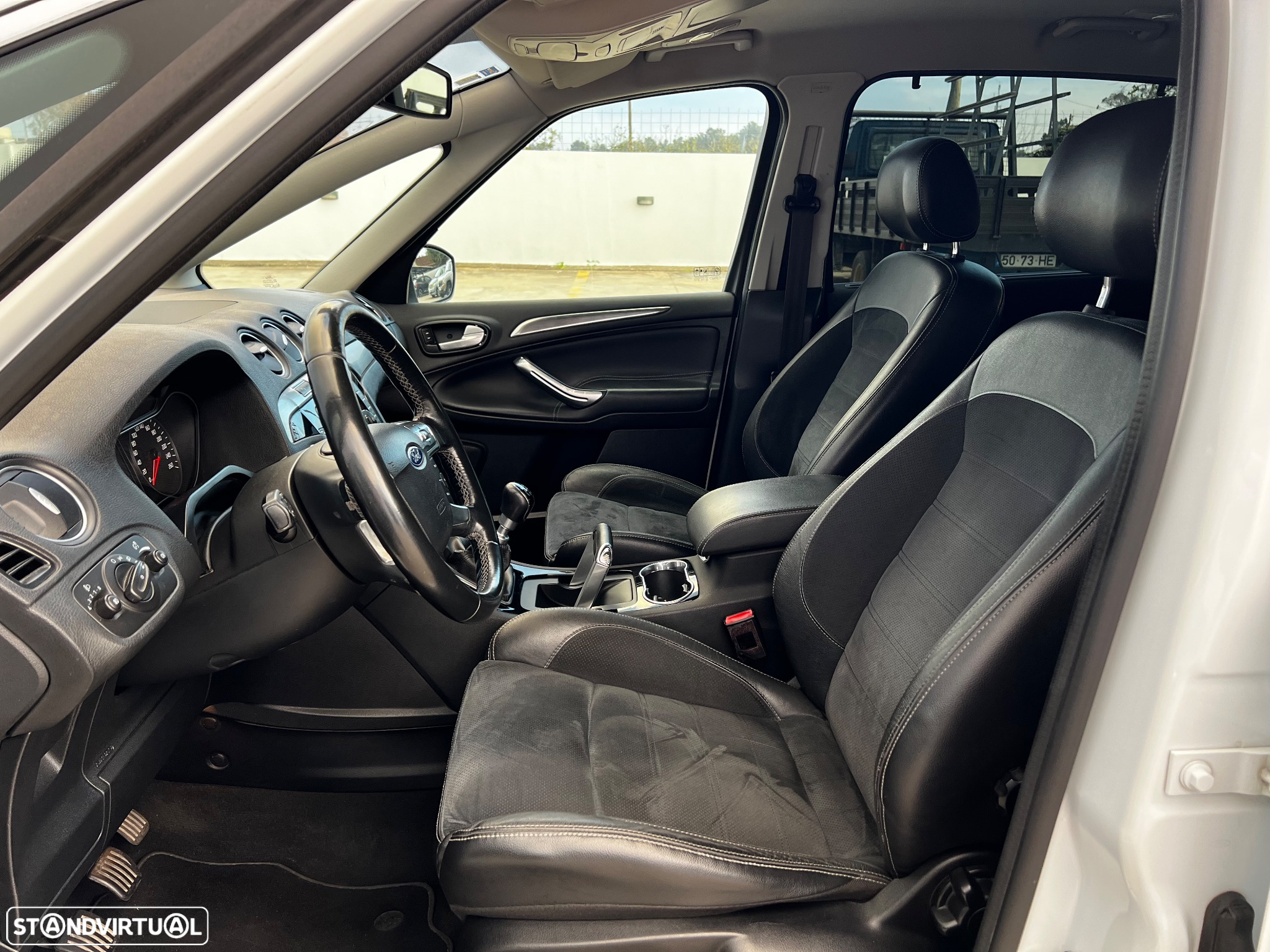 Ford S-Max 2.0 TDCi Titanium 7L 139g - 23