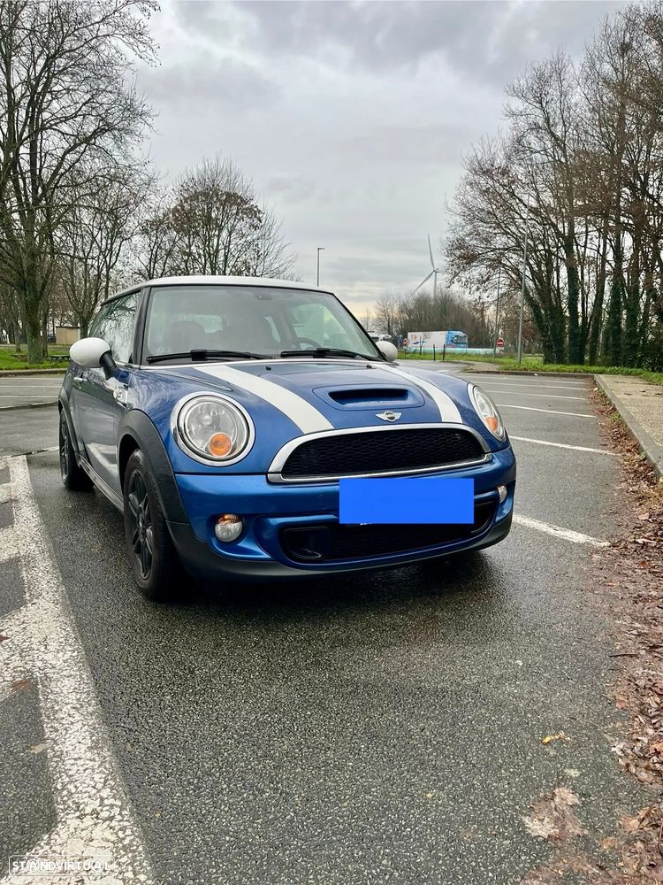 MINI 3 Portas Cooper SD - 18