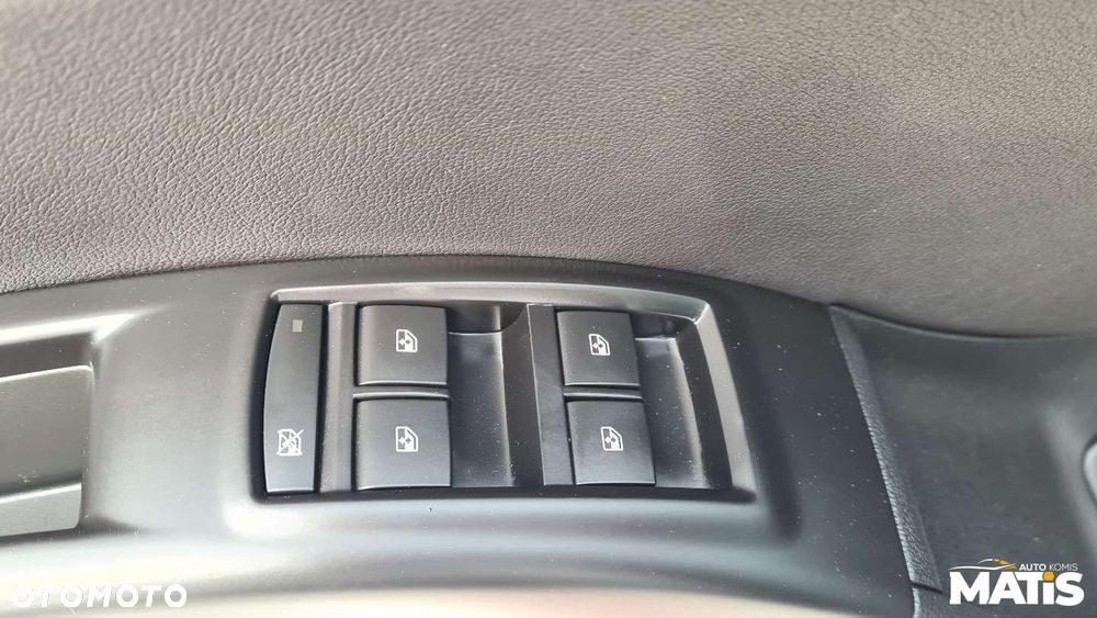 Opel Meriva - 24