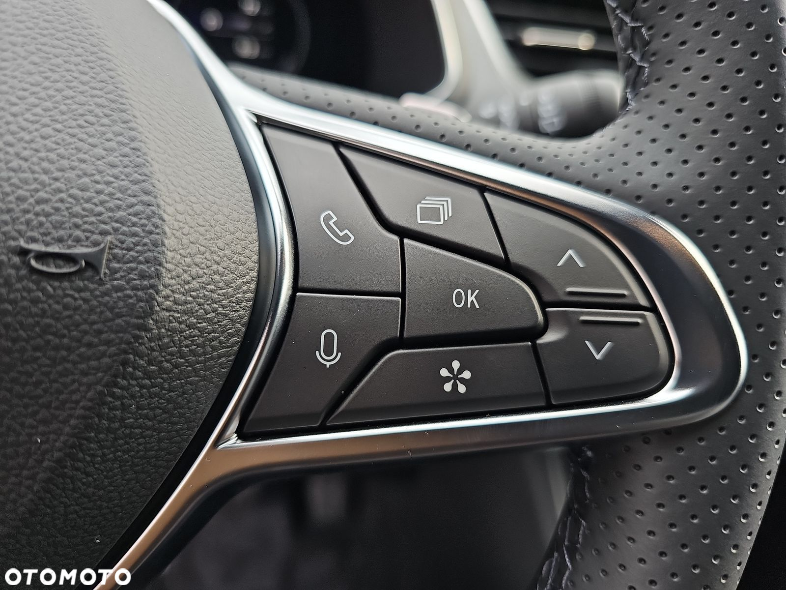 Renault Captur - 21