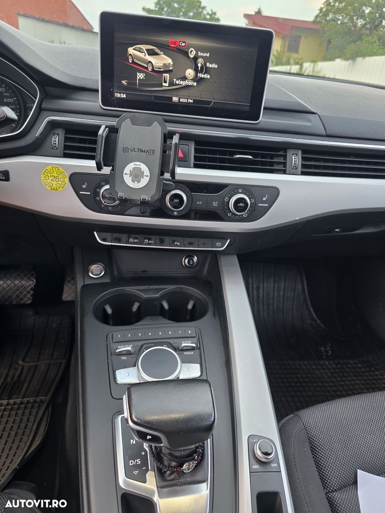 Audi A4 Limuzina 2.0 TDI DPF clean multitronic Ambition - 12