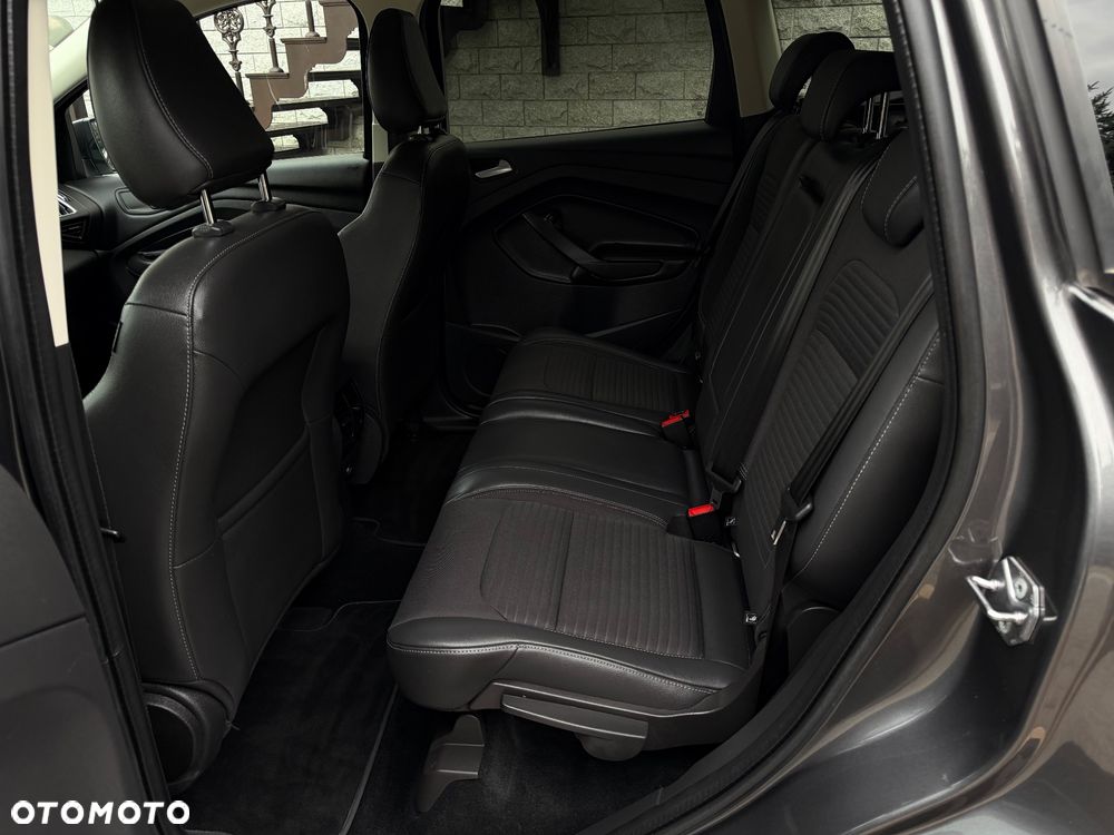 Ford Kuga 1.5 EcoBoost 2x4 Business Edition - 22