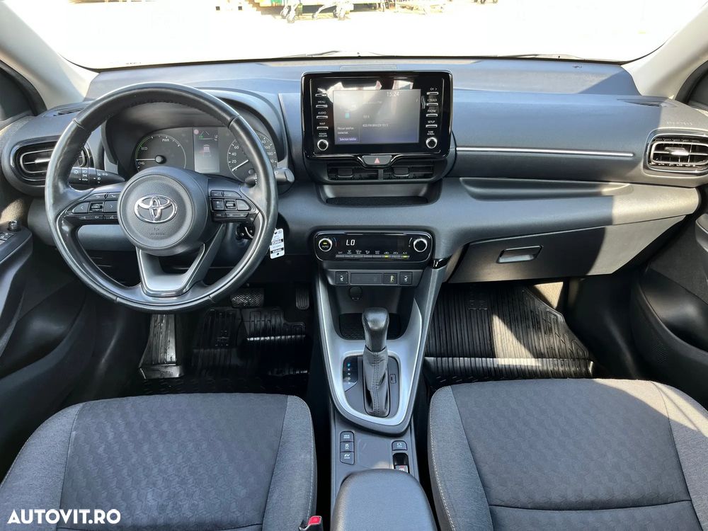 Toyota Yaris - 13