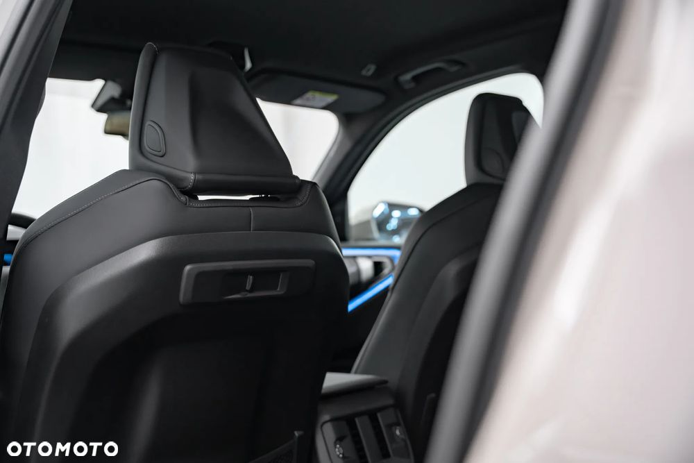 BMW X3 xDrive20d mHEV - 25