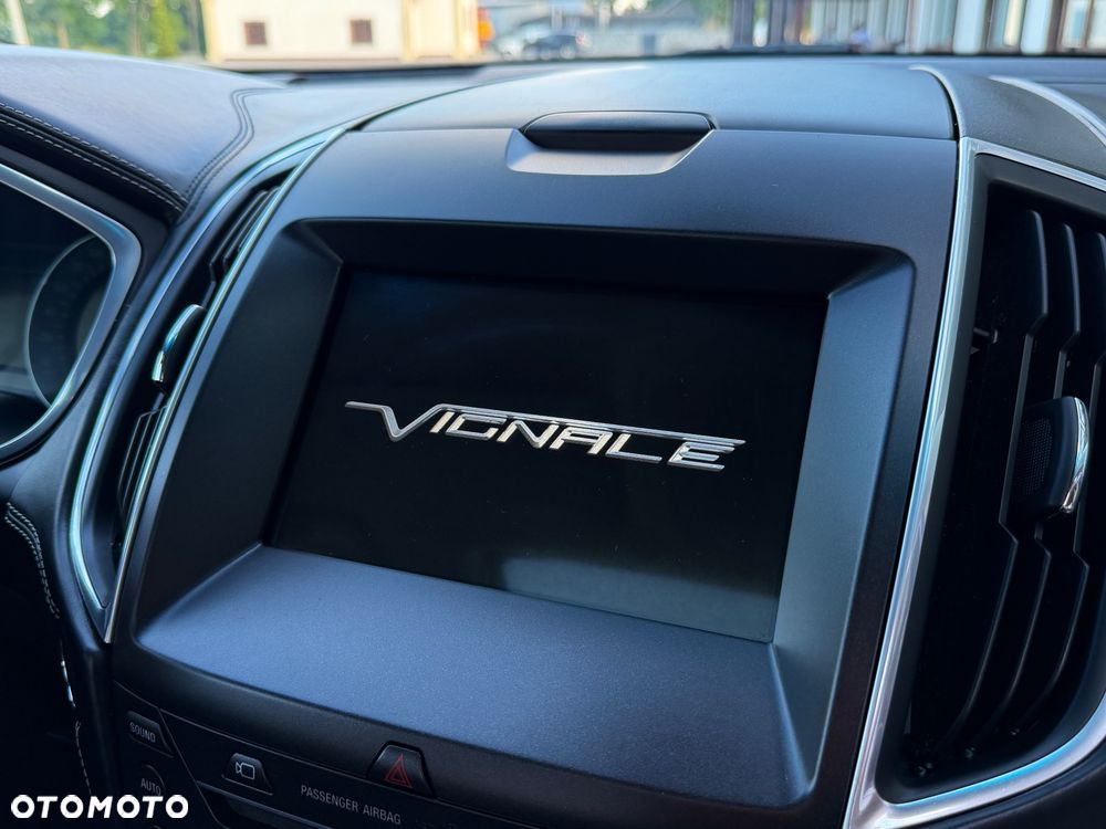 Ford Edge 2.0 TDCi Bi-Turbo 4x4 Vignale - 38