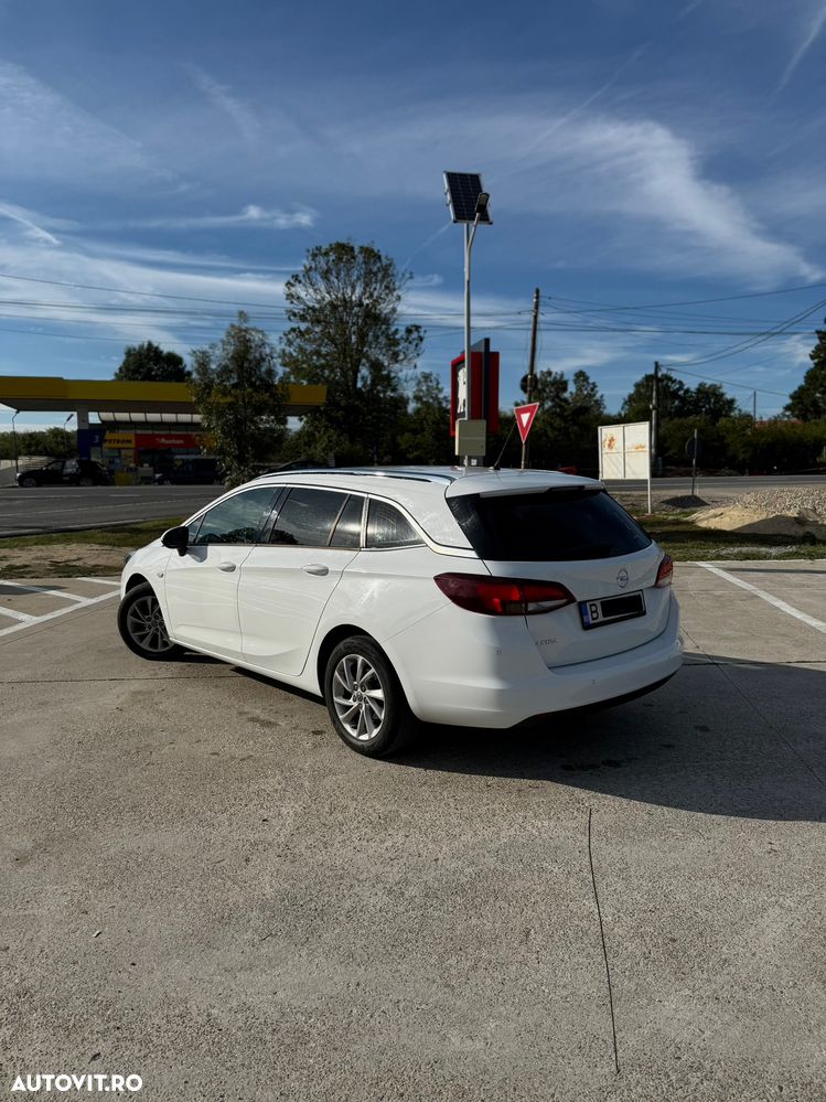 Opel Astra 1.5 D Start/Stop Sports Tourer Automatik 2020 - 6