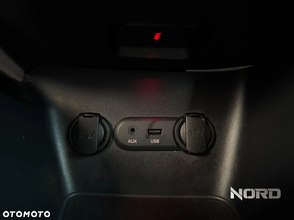 Kia Ceed 1.6 GDI L - 23