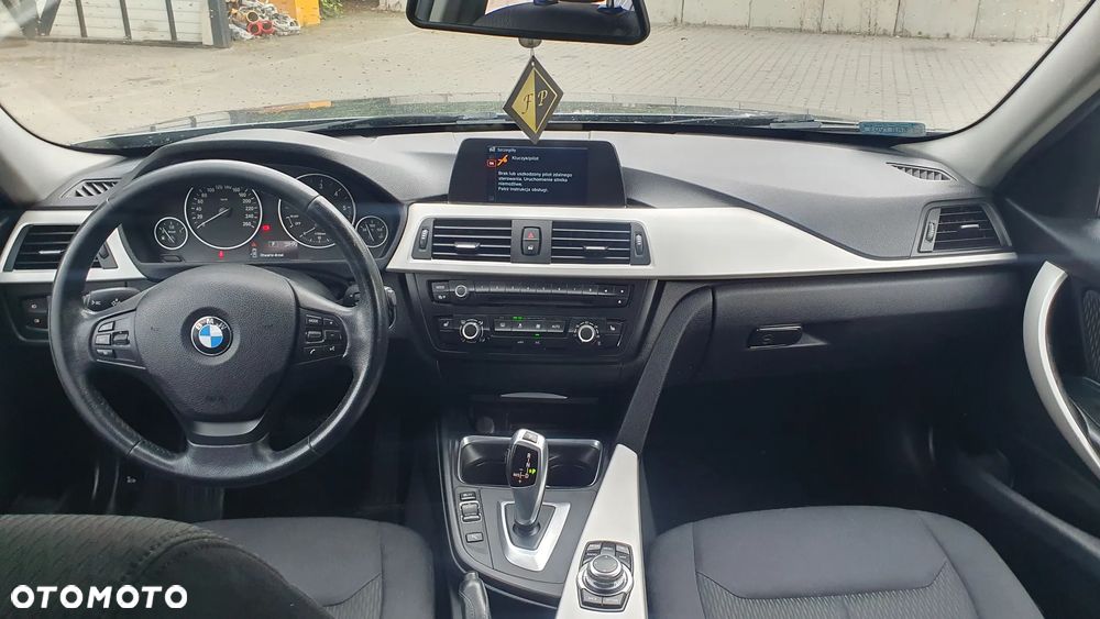 BMW Seria 3 - 11