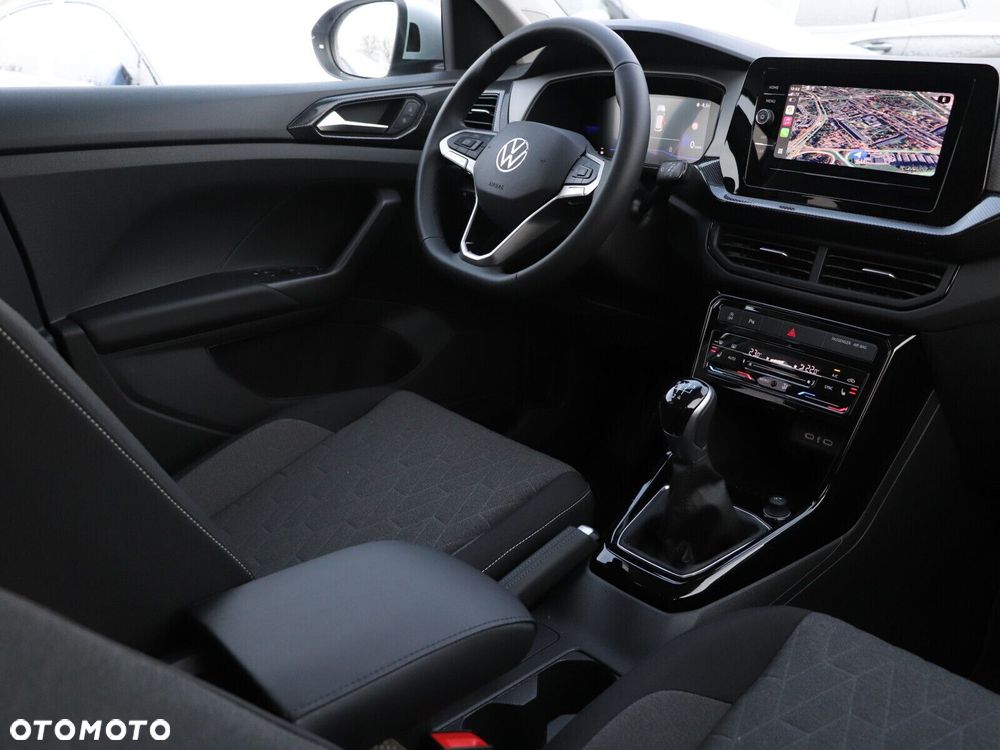 Volkswagen T-Cross - 16