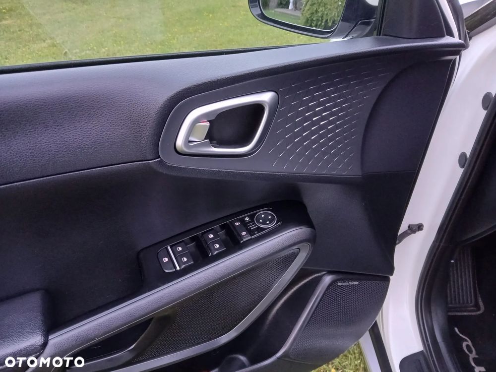Kia Soul 64kWh XL - 13