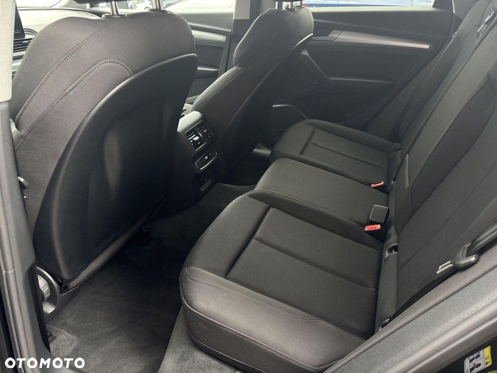 Audi Q5 Sportback - 25
