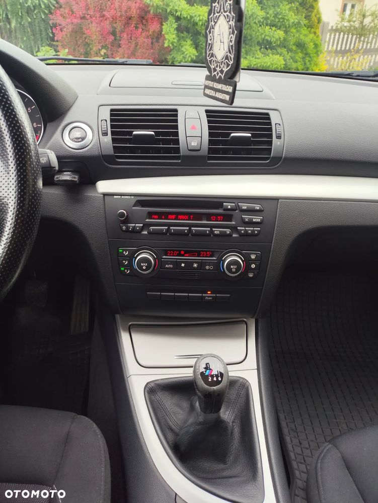 BMW Seria 1 116i - 14