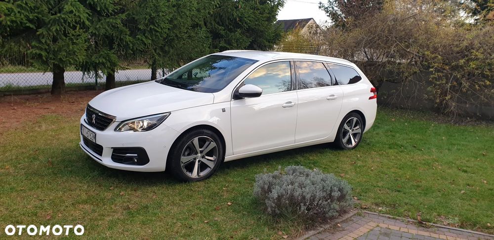 Peugeot 308 SW BlueHDi 130 EAT8 Stop & Start Tech Edition - 11