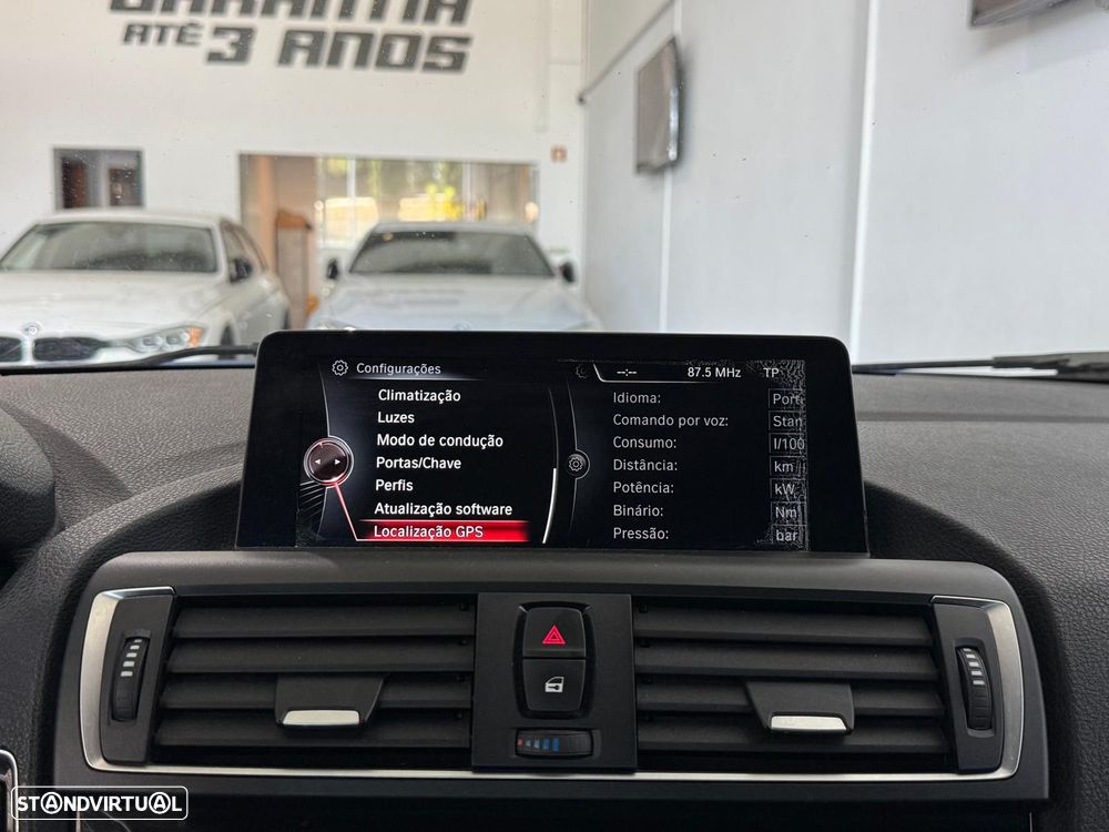 BMW 120 d Pack M - 32