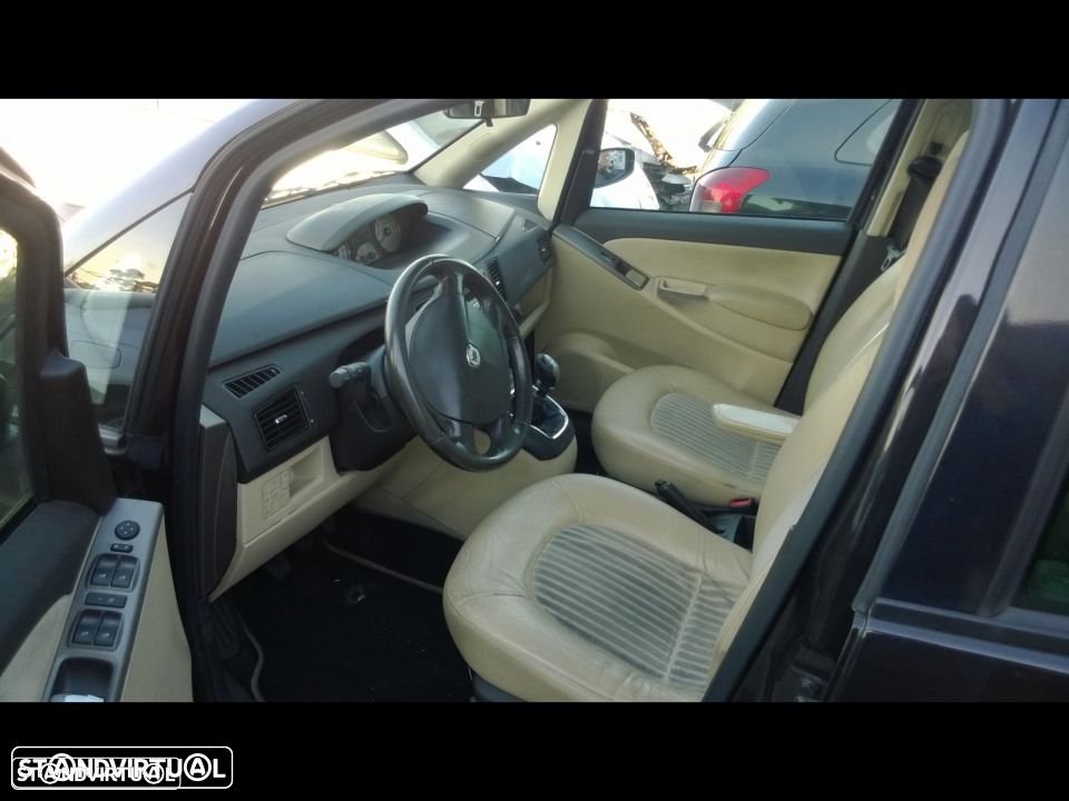 Lancia Musa 2006 para peças - 3
