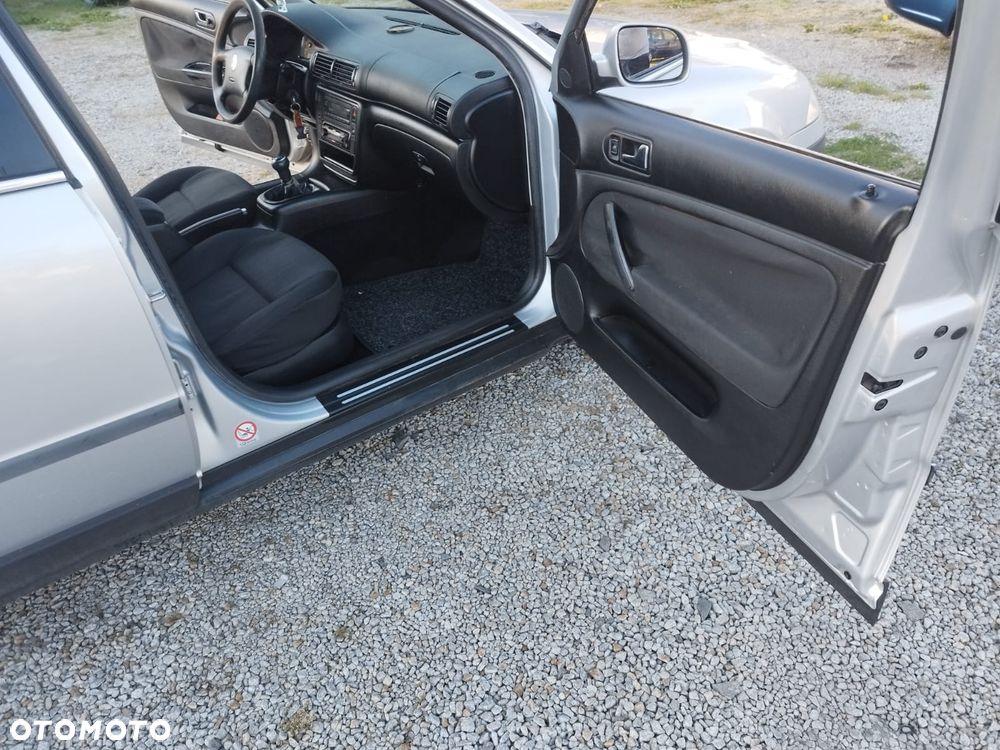 Volkswagen Passat 1.9 TDI - 23