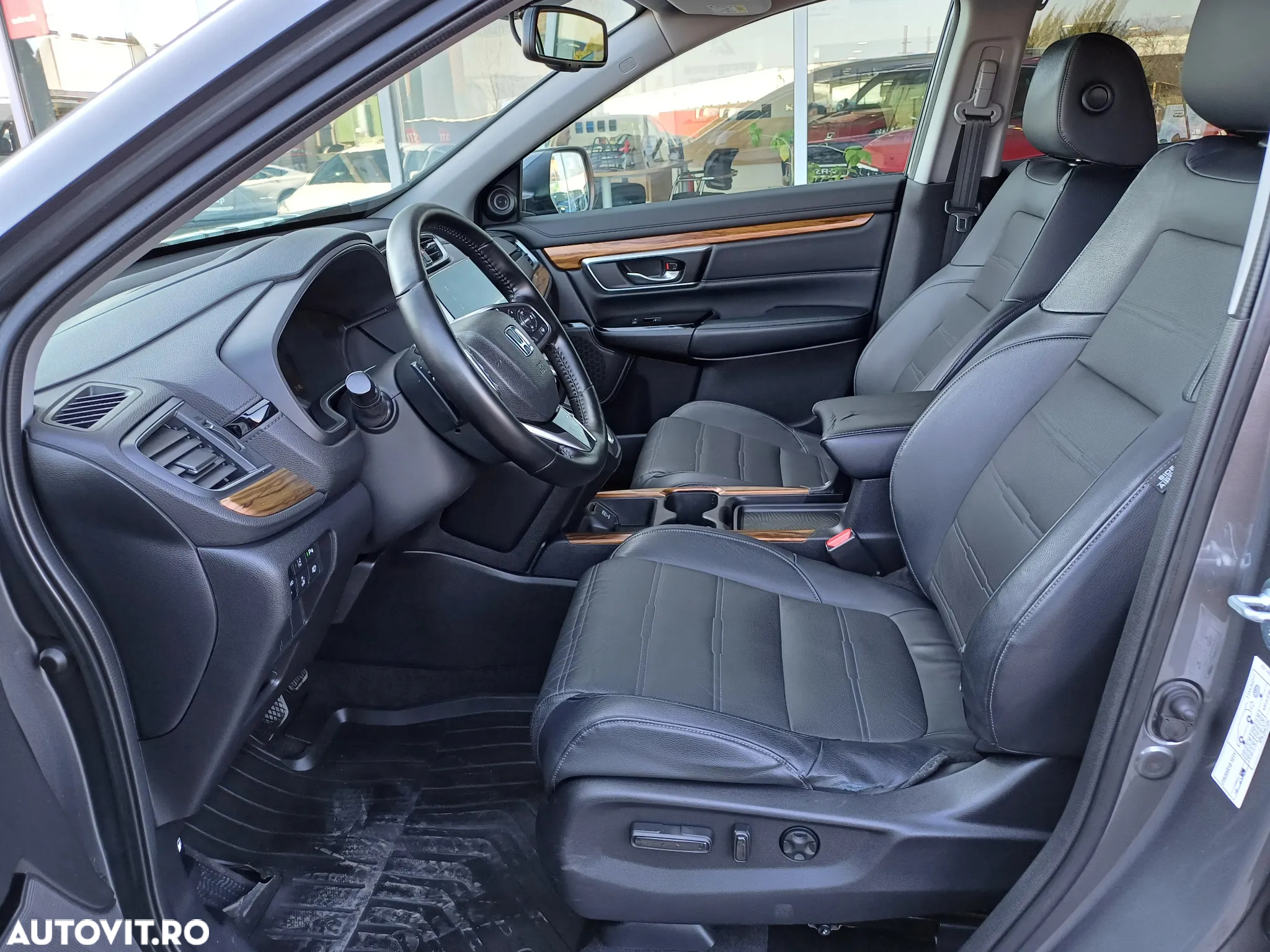 Honda CR-V 1.5 VTEC Turbo 4WD CVT Executive - 10