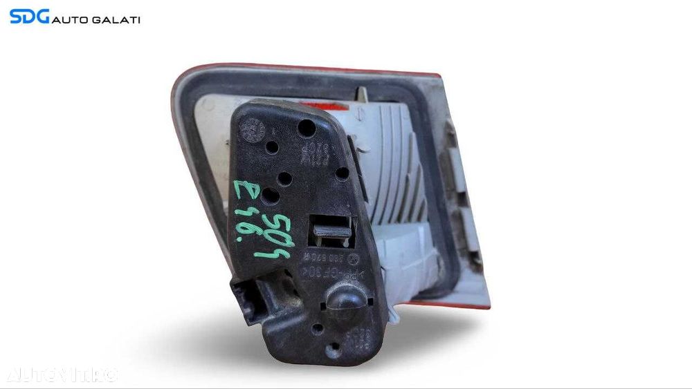 Stop Lampa Tripla Dreapta de pe Haion Portbagaj BMW Seria 3 E46 1998 - 2001 Cod 8368760 [A0060] - 2