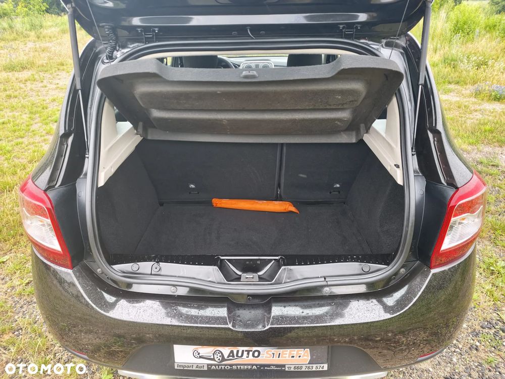 Dacia Sandero Stepway 1.5 dCi - 16