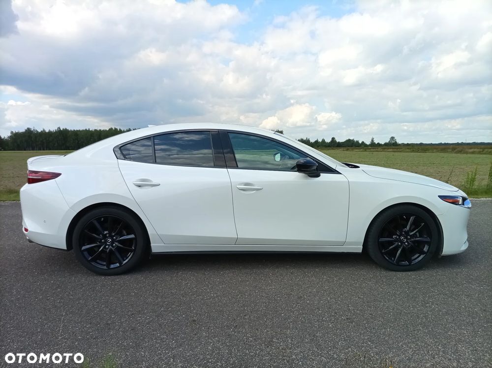 Mazda 3 - 4