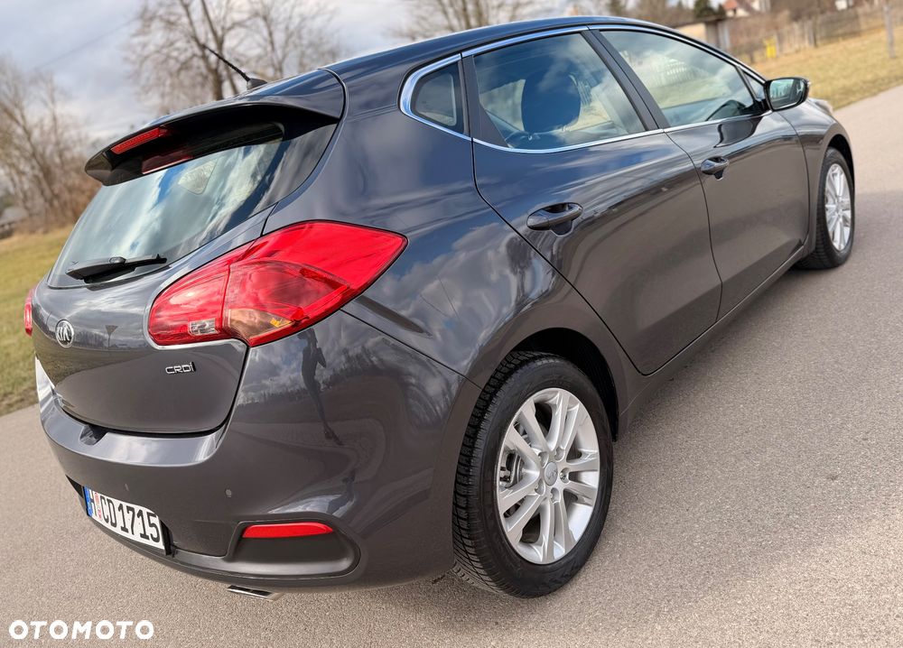 Kia Ceed 1.6 CRDi 128 Spirit - 5
