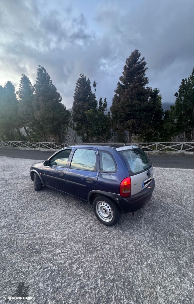 Opel Corsa 1.5 TD 100 - 2